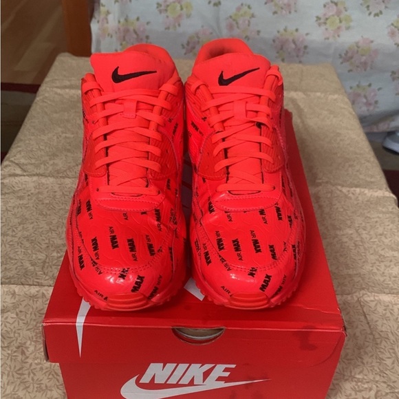 Nike Air Max 90 SE Ltr GS All Print Logo Bright Crimson size 10.5 Women - Picture 9 of 11